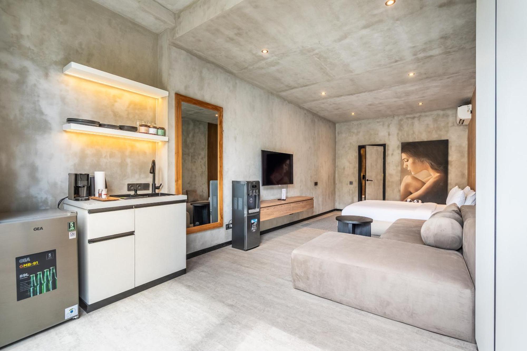 Work, And Unwind! Jungle Vista By Bcg *